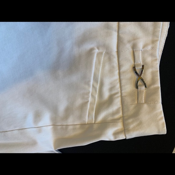 Capris - Picture 6 of 7